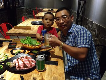 Chỉ là ăn uống..